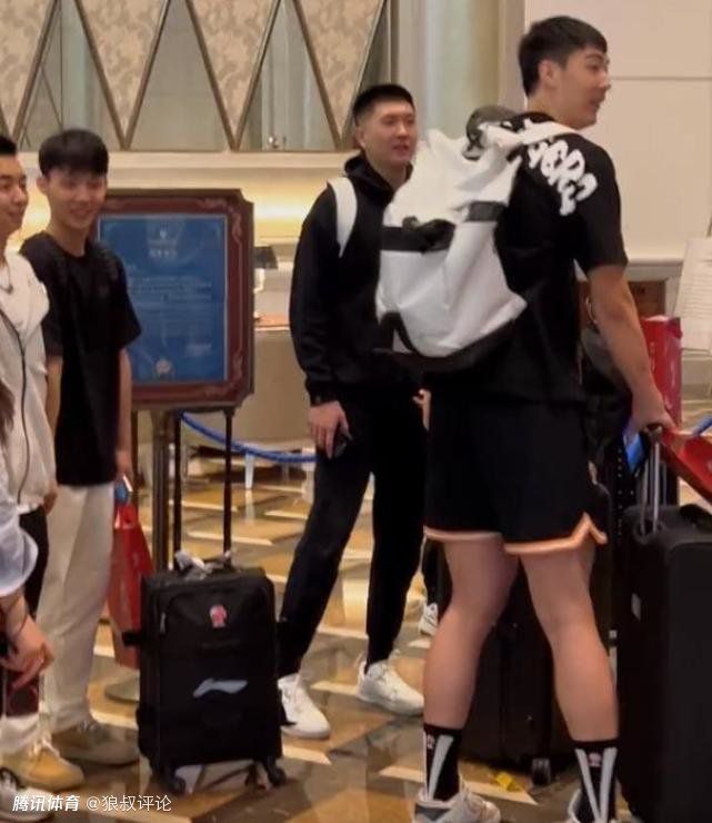 男女上下爽无遮挡午夜免费视频